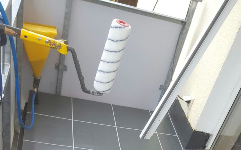 Unbenannt-1_0000_Triflex-Grundierung-Fliesenoptik
